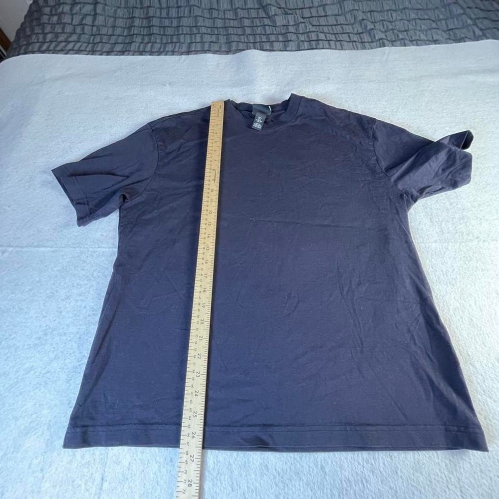 H&M Loose Fit thick Black T-Shirt Size: Large Mens - Picture 2 of 4